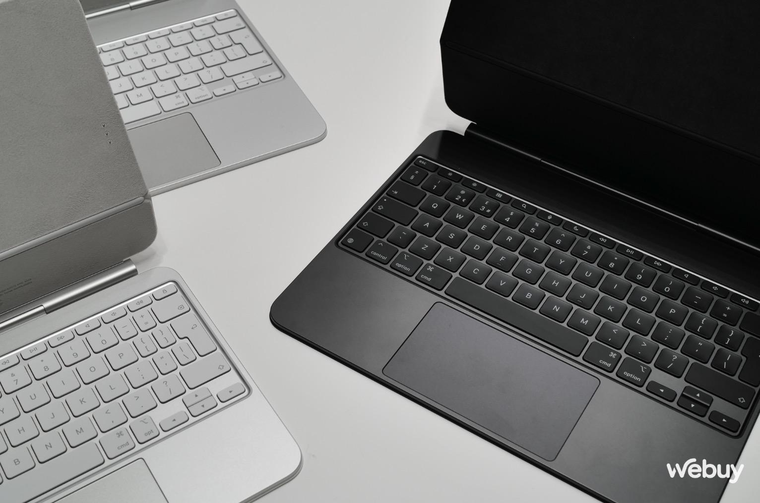 Nhìn lại năm 2024 của Apple: Mở bán Vision Pro, iPad Pro có Tandem OLED, sức mạnh khủng khiếp của M4 series, cậu bé tí hon Mac mini và chuyến thăm Việt Nam của Tim Cook- Ảnh 11. Nhìn lại năm 2024 của Apple: Mở bán Vision Pro, iPad Pro có Tandem OLED, sức mạnh khủng khiếp của M4 series, cậu bé tí hon Mac mini và chuyến thăm Việt Nam của Tim Cook- Ảnh 11.