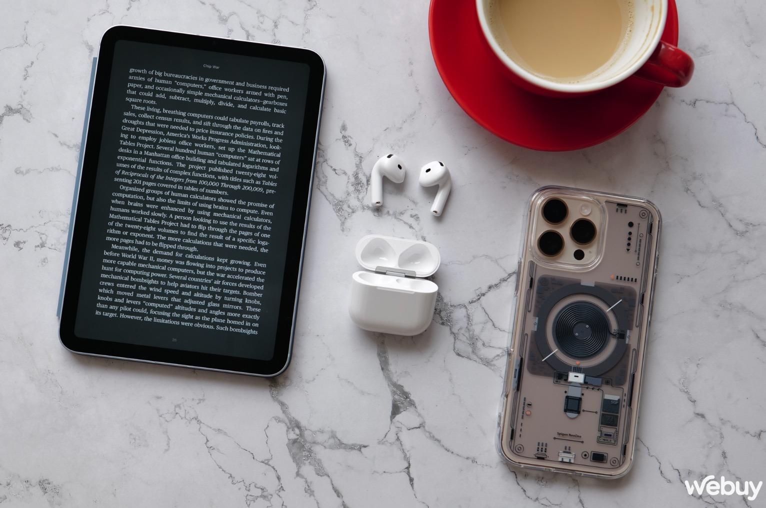 Nhìn lại năm 2024 của Apple: Mở bán Vision Pro, iPad Pro có Tandem OLED, sức mạnh khủng khiếp của M4 series, cậu bé tí hon Mac mini và chuyến thăm Việt Nam của Tim Cook- Ảnh 12. Nhìn lại năm 2024 của Apple: Mở bán Vision Pro, iPad Pro có Tandem OLED, sức mạnh khủng khiếp của M4 series, cậu bé tí hon Mac mini và chuyến thăm Việt Nam của Tim Cook- Ảnh 12.