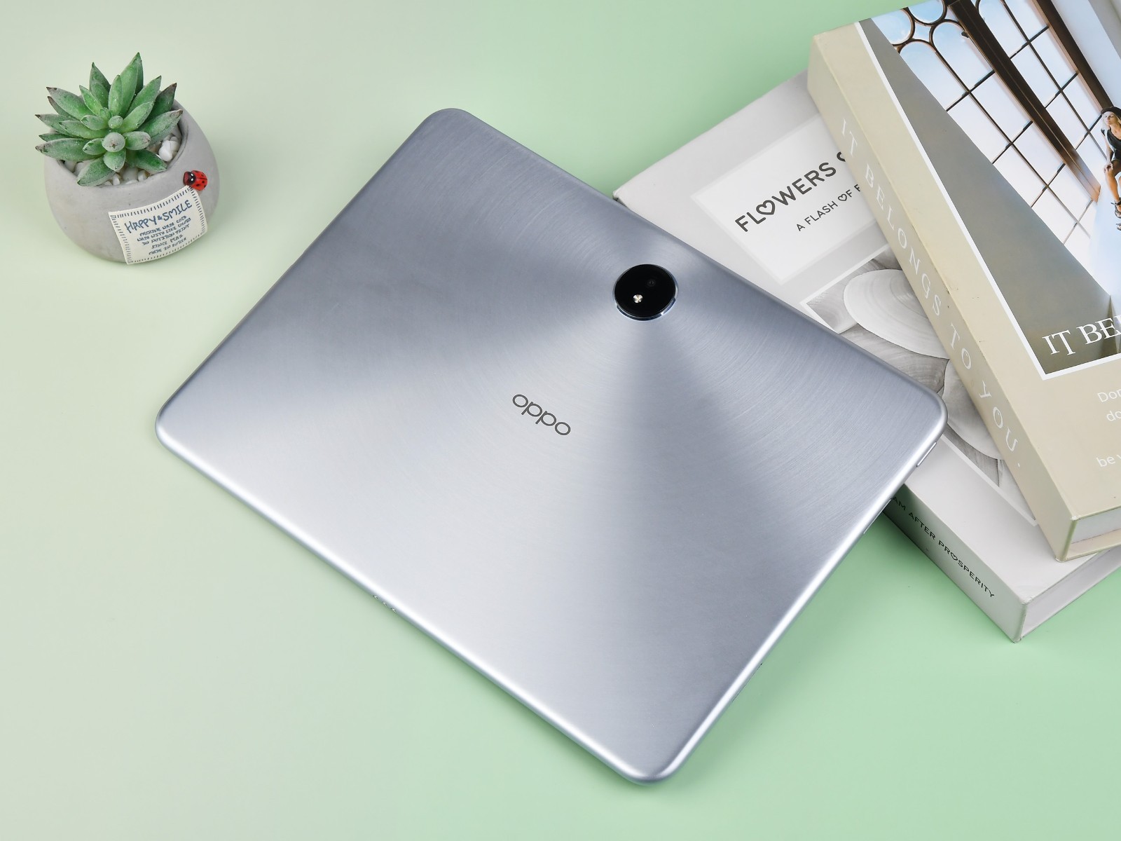 OPPO ra mắt máy tính bảng giá chỉ 7 triệu: Màn hình 11 inch 144Hz, chip giống Reno13, sạc nhanh gấp 3 lần iPad Pro- Ảnh 5. OPPO ra mắt máy tính bảng giá chỉ 7 triệu: Màn hình 11 inch 144Hz, chip giống Reno13, sạc nhanh gấp 3 lần iPad Pro- Ảnh 5.