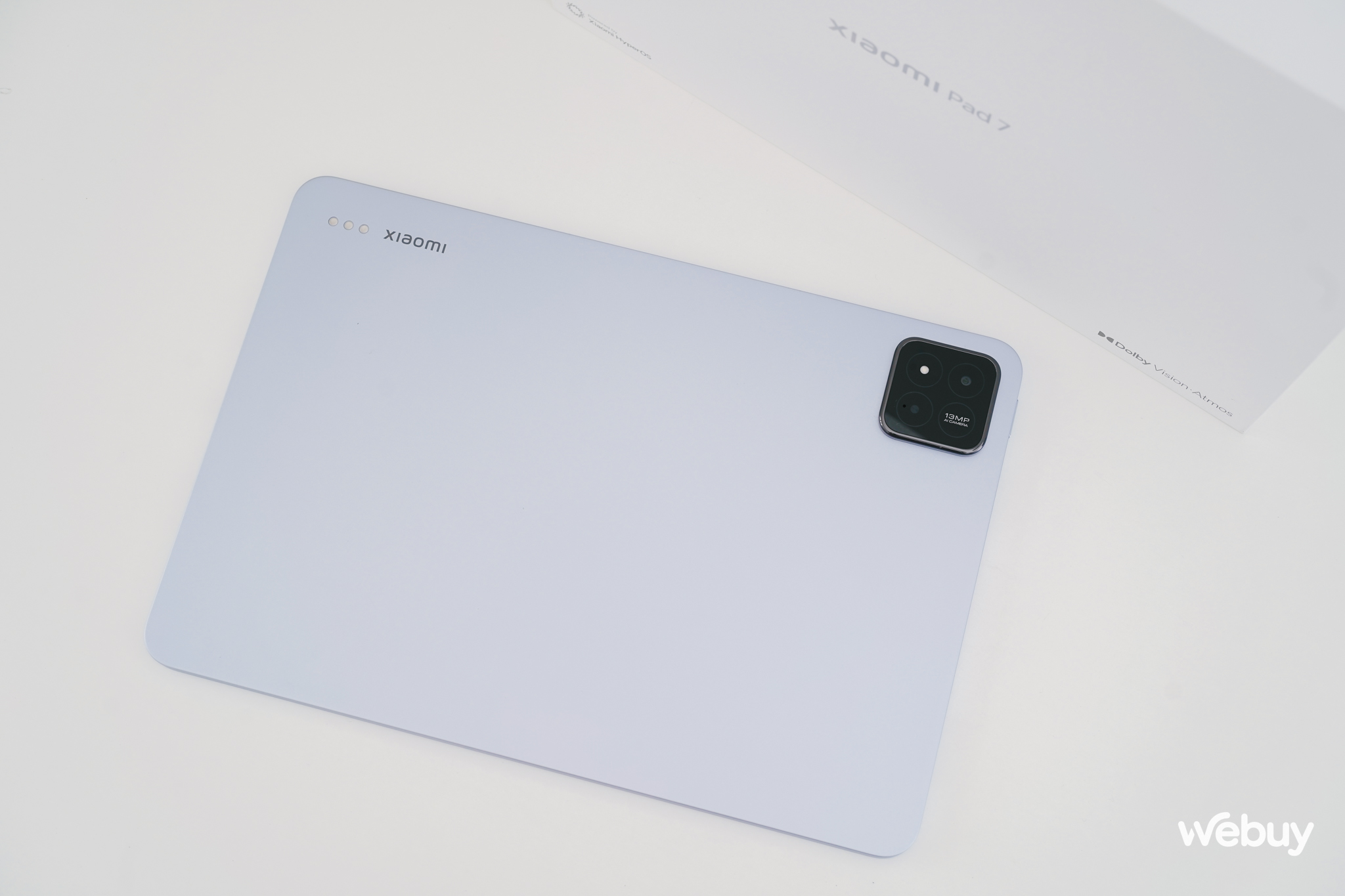 Cận cảnh Xiaomi Pad 7: Thiết kế đẹp như iPad Pro, chip Snapdragon 7+ Gen 3, có cả bàn phím Cận cảnh Xiaomi Pad 7: Thiết kế đẹp như iPad Pro, chip Snapdragon 7+ Gen 3, có cả bàn phím