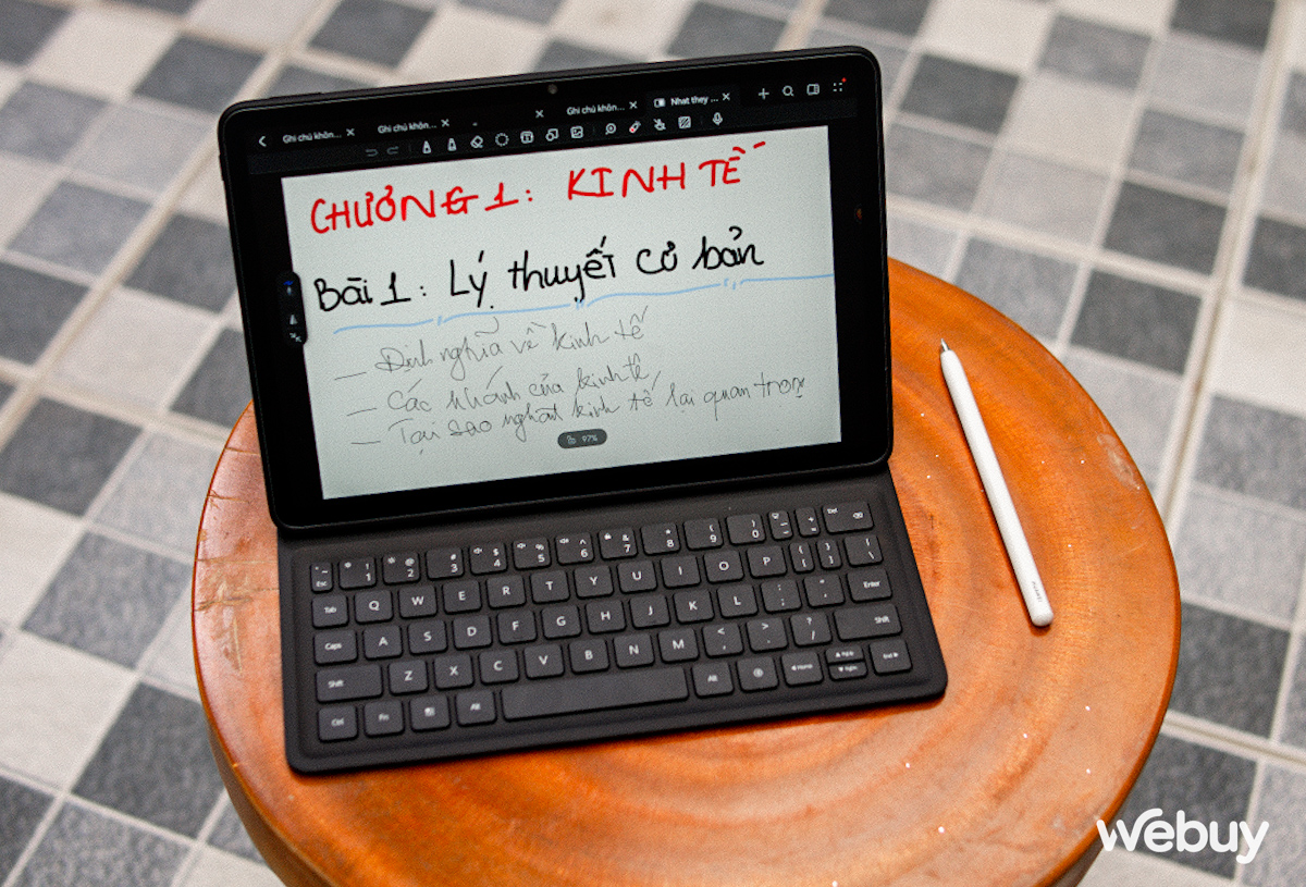 Có 10 triệu mua combo tablet - tai nghe không dây - sạc dự phòng nào cho học sinh, sinh viên?- Ảnh 1. Có 10 triệu mua combo tablet - tai nghe không dây - sạc dự phòng nào cho học sinh, sinh viên?- Ảnh 1.