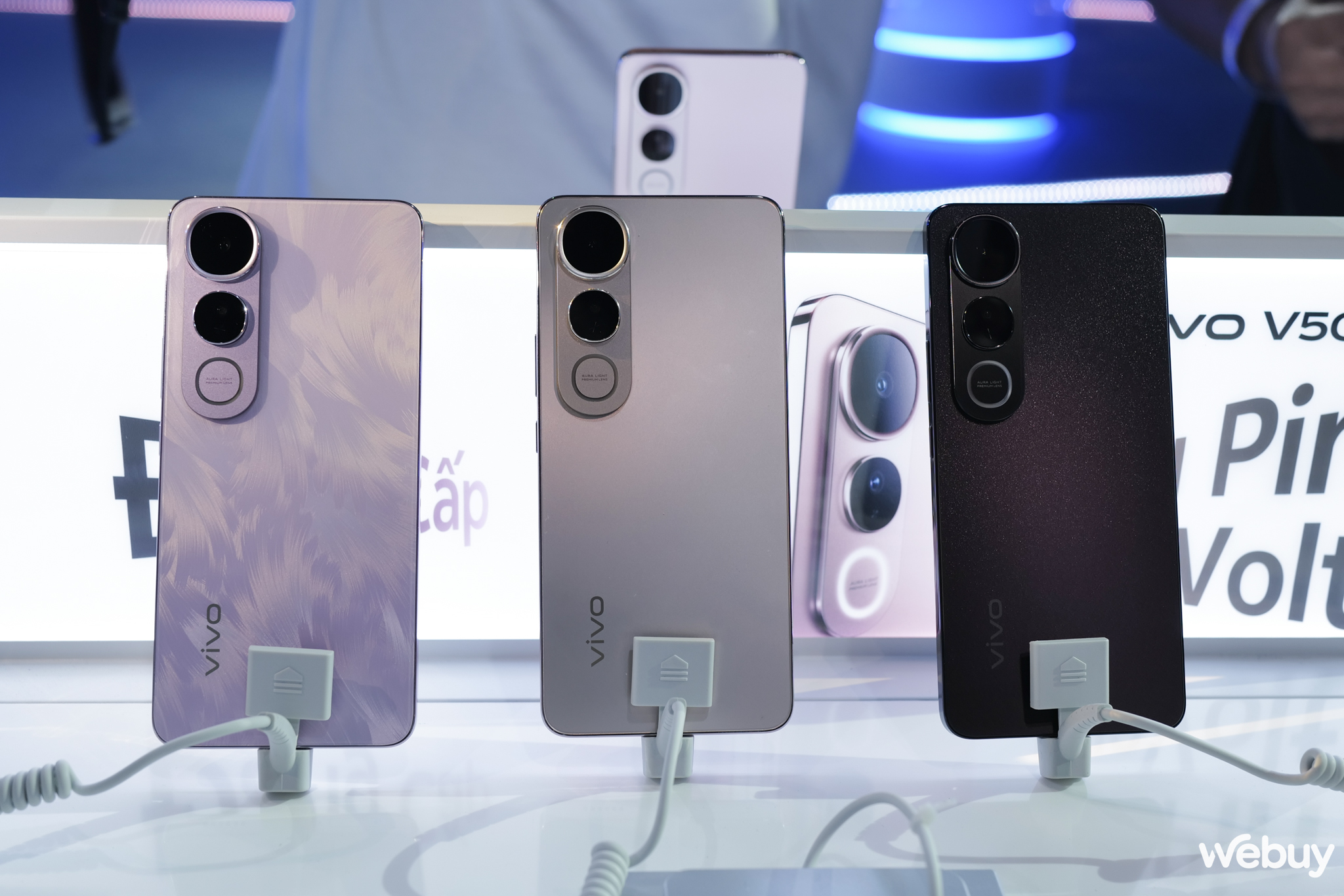 vivo ra mắt điện thoại pin khủng 6.500mAh: Thiết kế bắt mắt, camera 50MP, giá vivo ra mắt điện thoại pin khủng 6.500mAh: Thiết kế bắt mắt, camera 50MP, giá