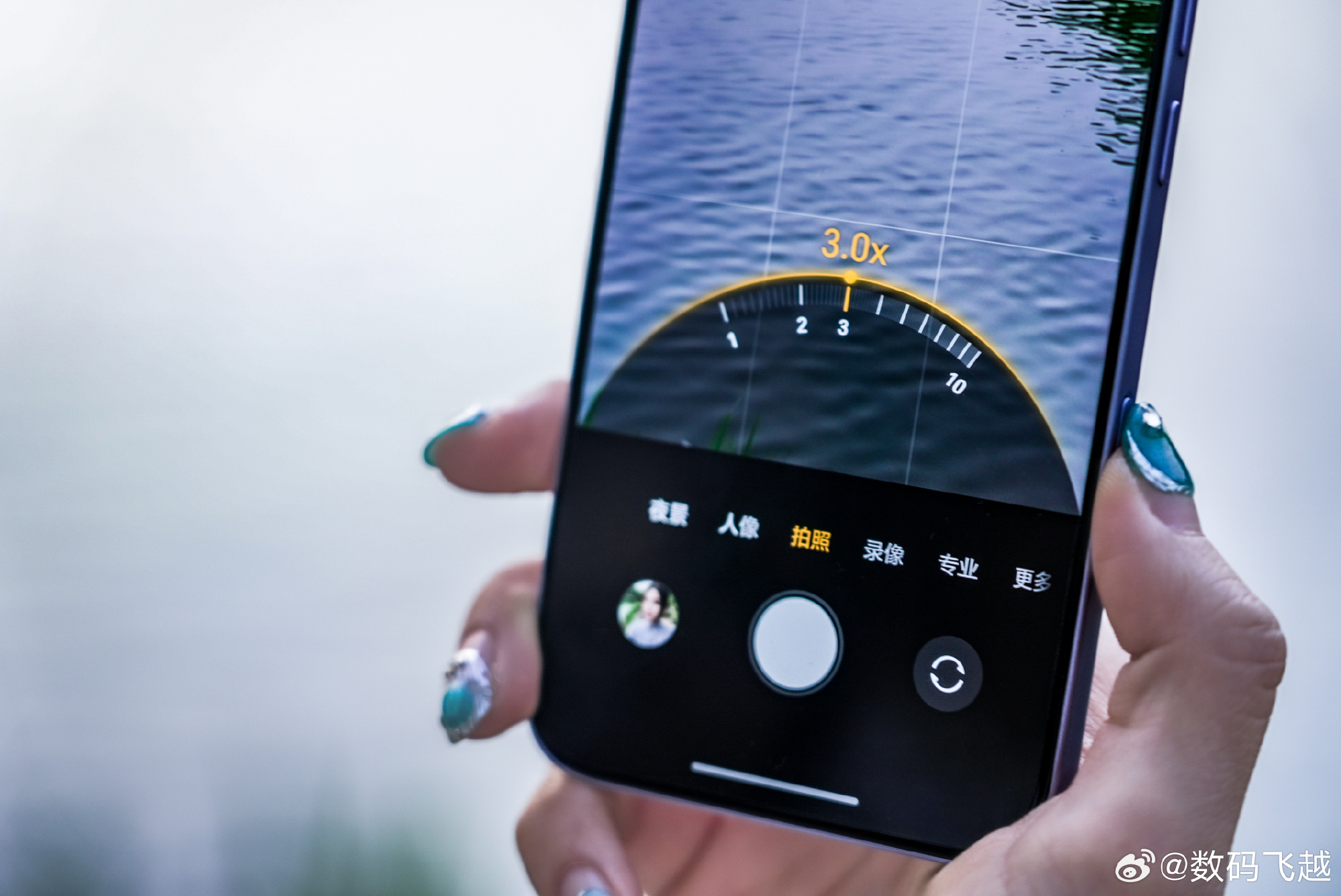 Honor ra mắt điện thoại giá 4,9 triệu: Màn hình AMOLED Dynamic Island như iPhone, camera 108MP, pin 6.000mAh- Ảnh 5. Honor ra mắt điện thoại giá 4,9 triệu: Màn hình AMOLED Dynamic Island như iPhone, camera 108MP, pin 6.000mAh- Ảnh 5.