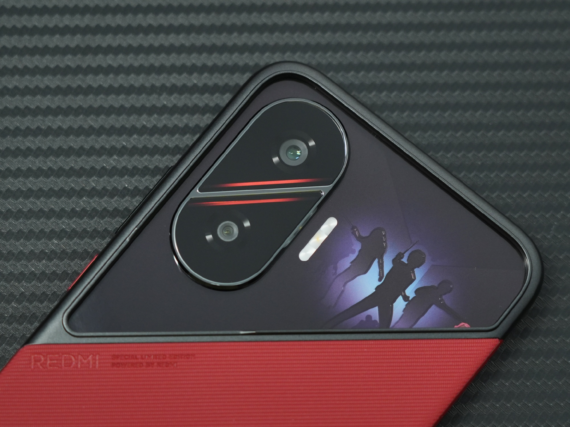Xiaomi lại có điện thoại mới cho Potterheads: Thiết kế đậm chất Hogwarts, phụ kiện Harry Potter không thiếu món nào, có cả AI Xiaomi lại có điện thoại mới cho Potterheads: Thiết kế đậm chất Hogwarts, phụ kiện Harry Potter không thiếu món nào, có cả AI