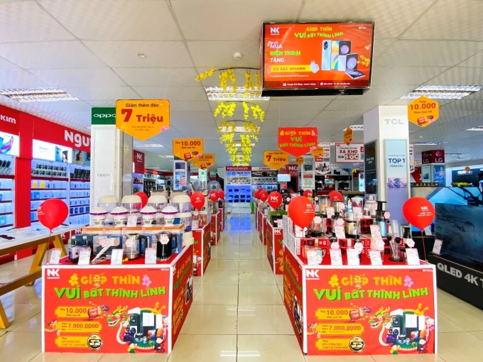 Tết nhẹ gánh lo vì có Nguyễn Kim đồng hành. Ảnh: Nguyễn Kim