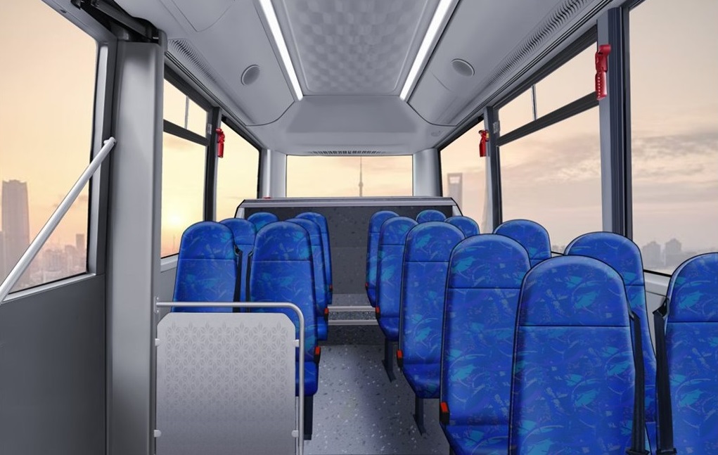 Ông Phạm Nhật Vượng bất ngờ ra mắt xe buýt điện dành riêng cho đưa đón học sinh: Trang bị đỉnh nóc, tích hợp công nghệ chưa từng có ở Việt Nam- Ảnh 3. Ông Phạm Nhật Vượng bất ngờ ra mắt xe buýt điện dành riêng cho đưa đón học sinh: Trang bị đỉnh nóc, tích hợp công nghệ chưa từng có ở Việt Nam- Ảnh 3.