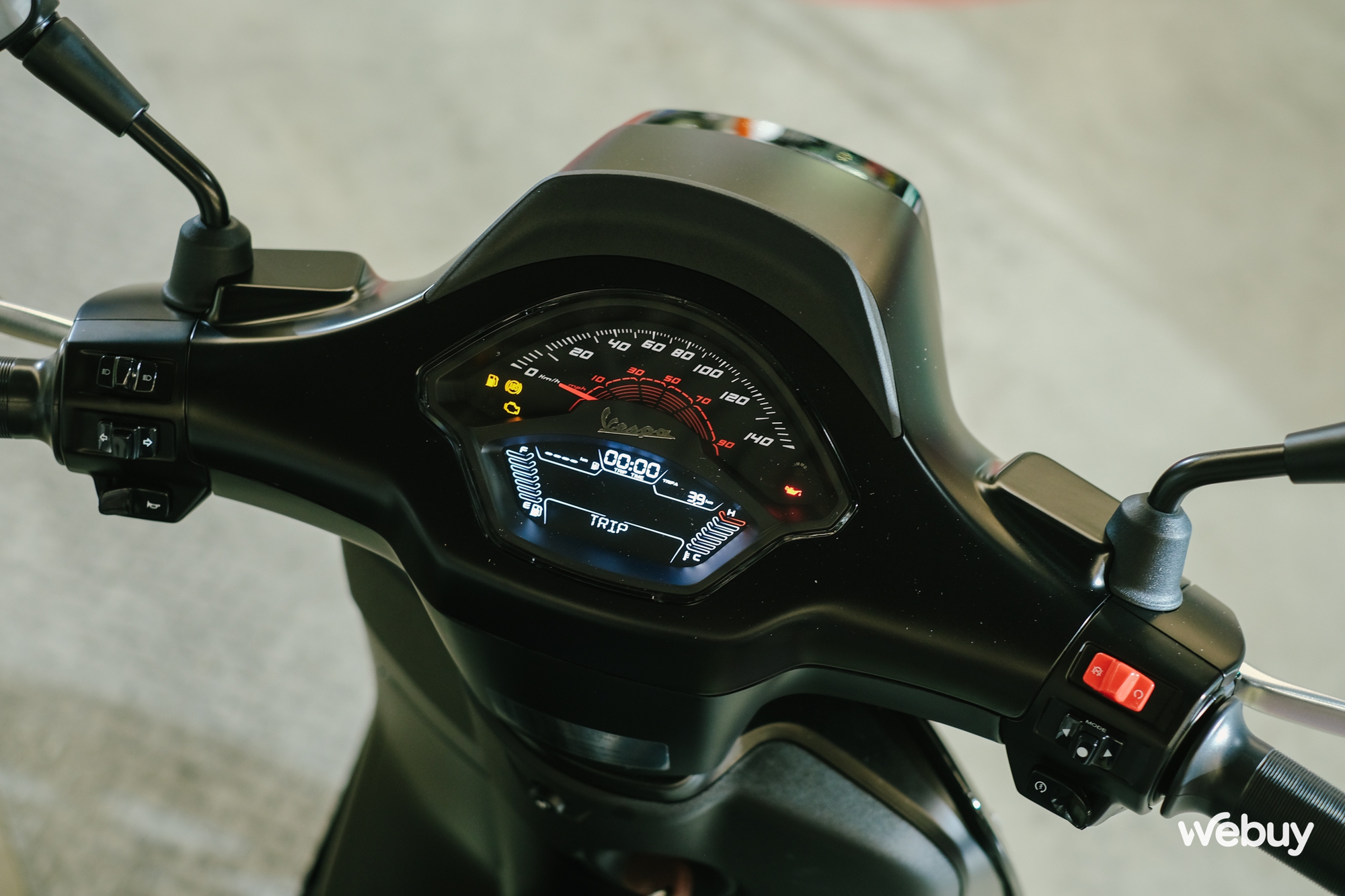 Ghé thăm nhà máy Piaggio top đầu thế giới, trải nghiệm xe: Vespa Primavera êm ái cho phái nữ, Sprint bốc mạnh cho người mê thể thao- Ảnh 25. Ghé thăm nhà máy Piaggio top đầu thế giới, trải nghiệm xe: Vespa Primavera êm ái cho phái nữ, Sprint bốc mạnh cho người mê thể thao- Ảnh 25.