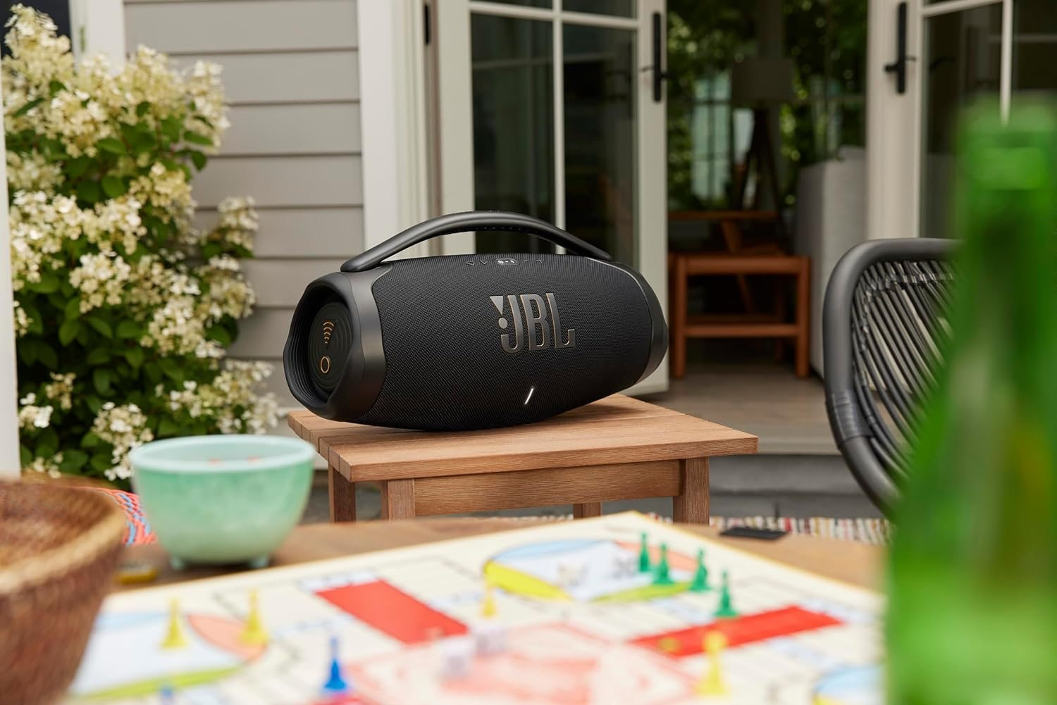 JBL tung mẫu loa độc lạ tích hợp cả Wi-Fi, giá 14,9 triệu đồng- Ảnh 1. JBL tung mẫu loa độc lạ tích hợp cả Wi-Fi, giá 14,9 triệu đồng- Ảnh 1.