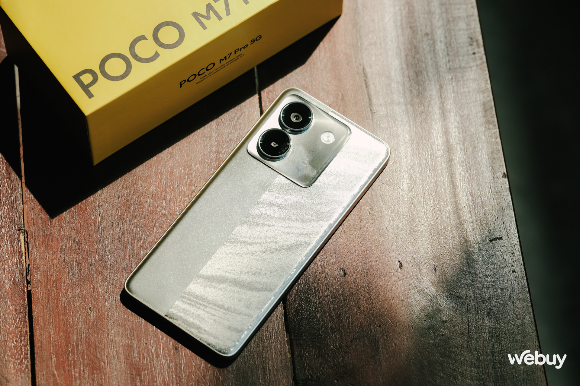 Đầu tháng săn sale loạt smartphone chính hãng mới ra mắt: Xiaomi lại Đầu tháng săn sale loạt smartphone chính hãng mới ra mắt: Xiaomi lại