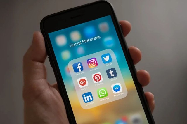 Một tính năng Lotus Chat cung cấp miễn phí dù app chat khác Một tính năng Lotus Chat cung cấp miễn phí dù app chat khác